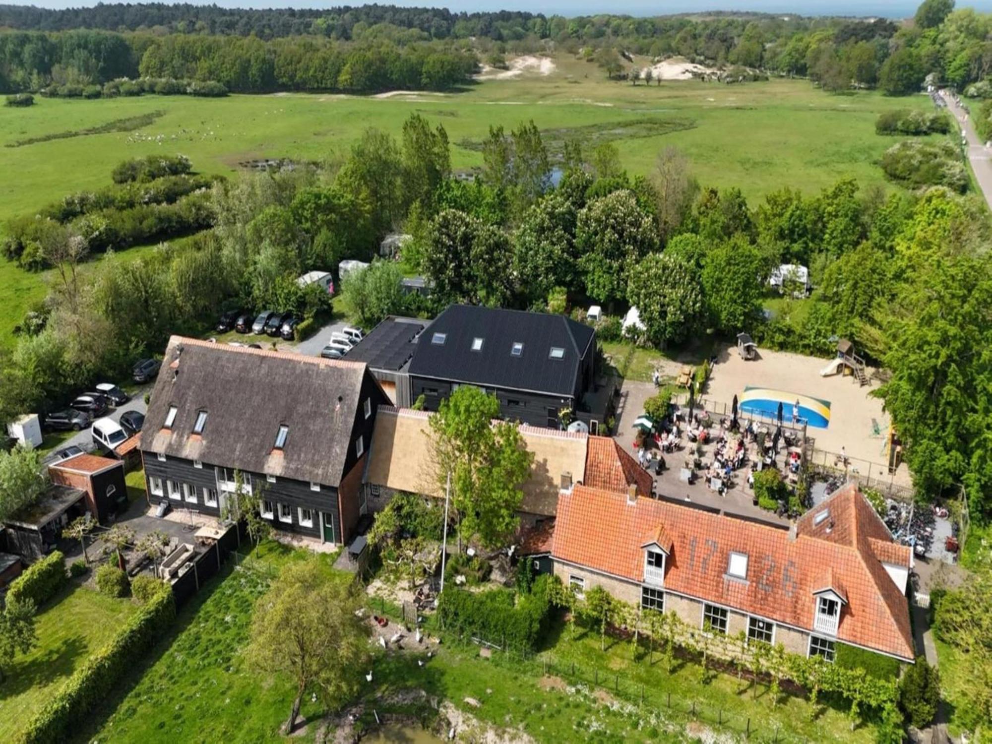 Cozy Holiday Home In Vrouwenpolder Close To The Beach Εξωτερικό φωτογραφία